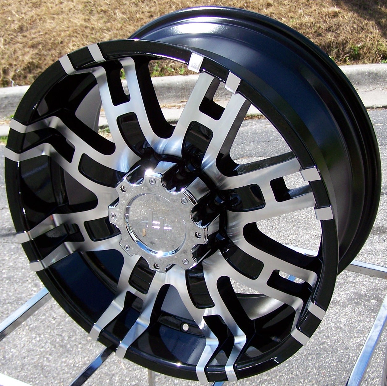 22 HELO 835 WHEELS & KUMHO ECSTA STX SILVERADO NISSAN TITAN ARMADA